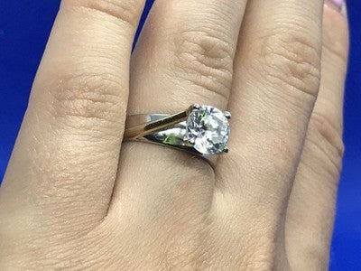 925 Sterling Silver CZ Ring Size 6.5