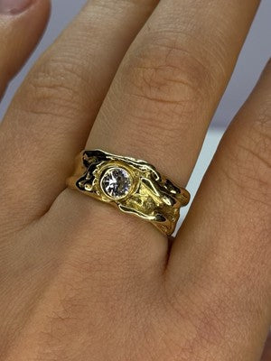 18K YELLOW GOLD DIAMOND 0.60 CARATS RING SIZE 7.5