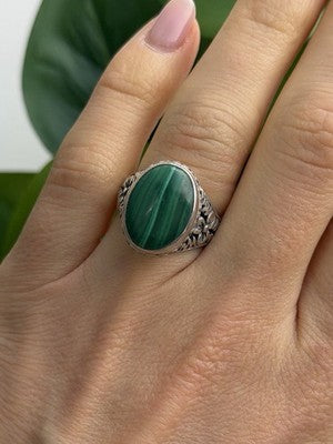 Vintage 925 Sterling Silver Malachite Ring Size 7