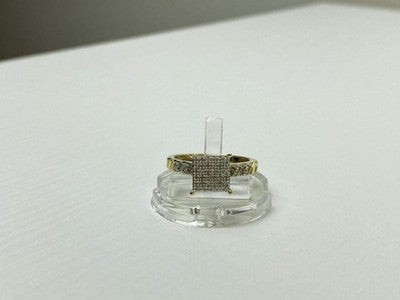 10K Yellow Gold Diamonds Ring Size 7