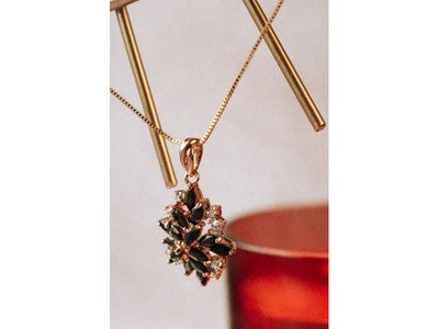 925 Sterling Silver Gold Plated Sappfires "Flower" Chain With Pendant