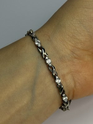 Beautiful 925 Sterling Silver CZ Bracelet Length 7 Inch
