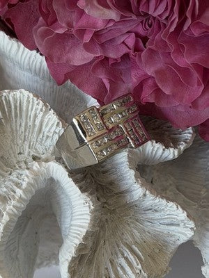 Elegant Design 925 Sterling Silver Beryl Ring Size 10