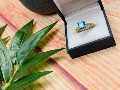 925 Sterling Silver Gold Plated Blue Topaz Ring Size 8
