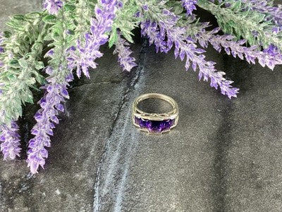 925 Sterling Silver Amethyst Ring Size 6.5