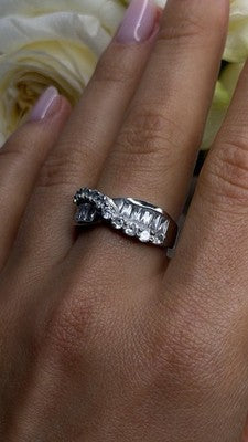 Wave Vintage Band 925 Sterling Silver Cz Ring Size 8.5