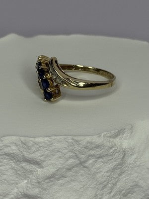 10K Yellow Gold Blue Topaz & White Topaz Ring Size 8