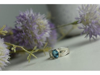 925 Sterling Silver Blue Spinel Ring Size 7