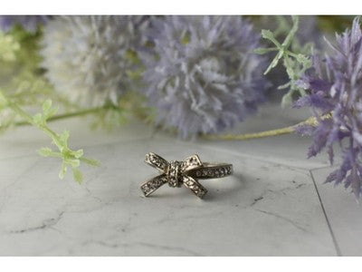 925 Sterling Silver White Beryl (Goshenite) "Bow" Ring Size 6.75