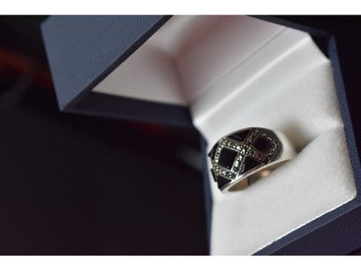925 Sterling Silver Black Nephrite & Marcasites Ring Size 8