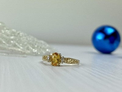 14K Yellow Gold Citrine & Diamonds Ring Size 8