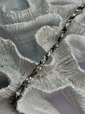 Beautiful 925 Sterling Silver CZ Bracelet Length 7 Inch