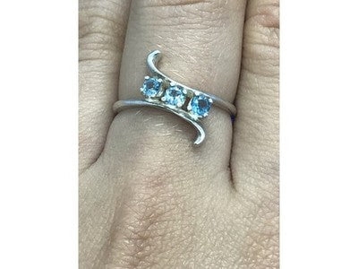 925 Sterling Silver Blue Spinel Ring Size 8
