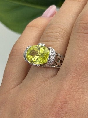 Shiny 925 Sterling Silver Cz Ring Size 7
