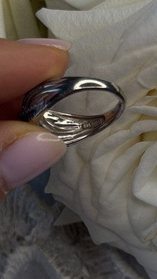 Elegant 925 Sterling Silver Infinity Tiny Diamonds Ring Size 8
