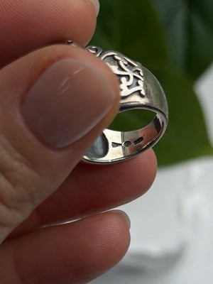 Artisan Style Vintage 925 Sterling Silver Turquoise Ring Size 5.5