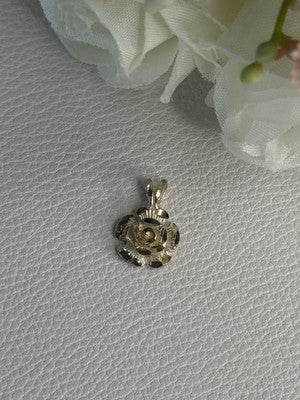 925 Sterling Silver Flower Pendant Length 0.60 Inch