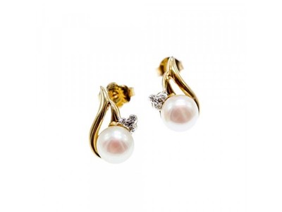 14K Yellow Gold Pearl & Diamonds Earrings