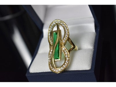 925 Sterling Silver Alpanite & CZ Ring Size 8 Turkey