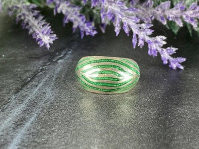 925 Sterling Silver Green Enamel Inserts Ring Size 5.5