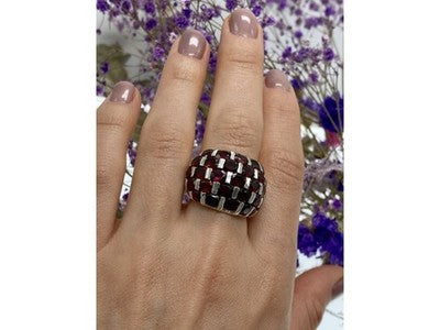 925 Sterling Silver Garnet Ring Size 8