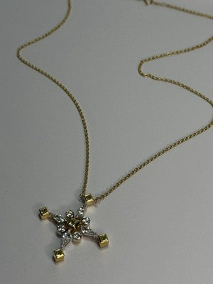 18K 750 YELLOW GOLD YELLOW & WHITE DIAMONDS 6.26 CT CROSSNECKLACE LENGTH 18 INCH