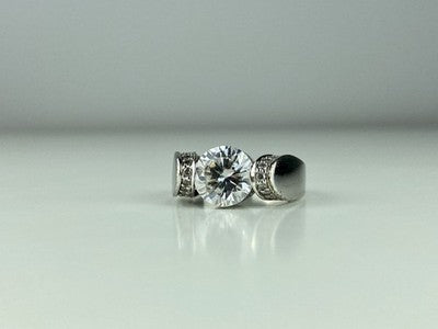925 Sterling Silver CZ Ring Size 7