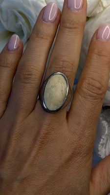 925 Sterling Silver Light Cream Jasper Oval Ring Size 8.5