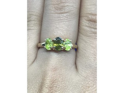 925 Sterling Silver Gold Plated Peridot Ring Size 8