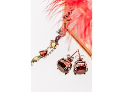 925 Sterling Silver Garnet Earrings
