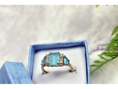 10K Yellow Gold Blue Topas & Diamonds Ring Size 6.5