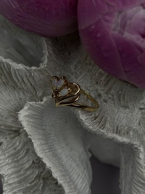 Elegant 14K Yellow Gold Opal & Diamond Heart Motif Ring Size 8.5