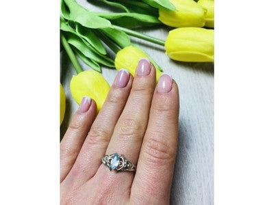 925 Sterling Silver Topaz Ring Size 8.5