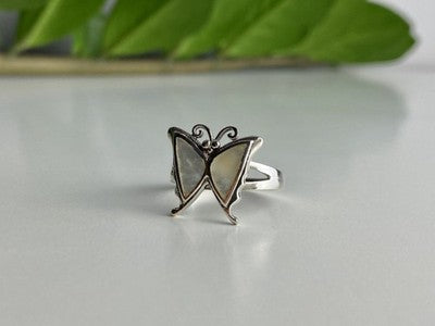 925 Sterling Silver Mother Of Pearl "Butterfly" Ring Size 8.5
