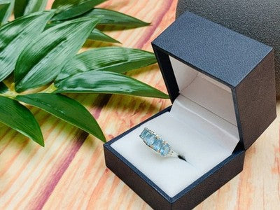 925 Sterling Silver Blue Spinel Ring Size 6.5