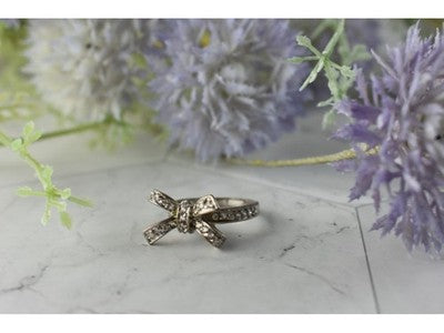 925 Sterling Silver White Beryl (Goshenite) "Bow" Ring Size 6.75