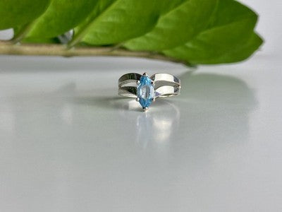 925 Sterling Silver Paraiba Tourmaline Ring Size 8
