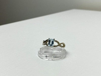 925 Sterling Silver Blue Spinel Ring Size 11.25