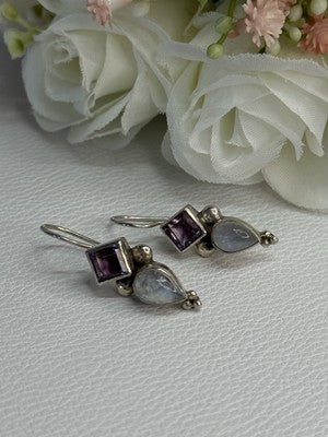 925 Sterling Silver Amethyst & Moonstone Earrings Length 1.30 Inch