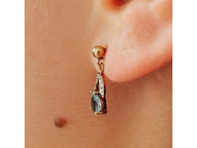 18K Yellow Gold Blue Topaz & Diamonds Earrings