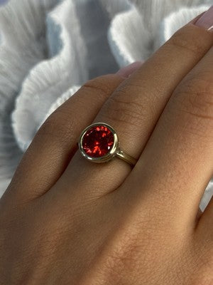 925 Sterling Silver Orange Crystal Ring Size 7