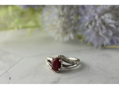925 Sterling Silver Pink Topaz & Diamonds Ring Size 6