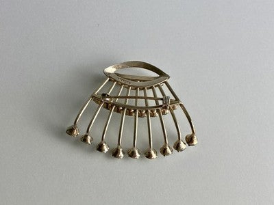 Vintage 925 Sterling Silver White & Green Jewelry Glass "Fan" Brooch