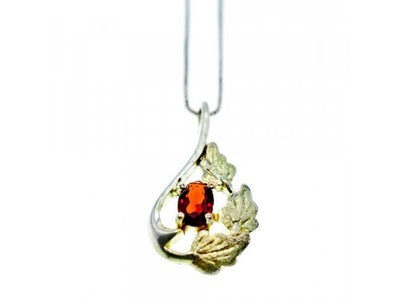 925 Sterling Silver Garnet Chain With Pendant Italy