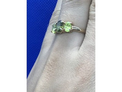 925 Sterling Silver Gold Plated Peridot Ring Size 8