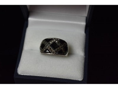 925 Sterling Silver Black Nephrite & Marcasites Ring Size 8