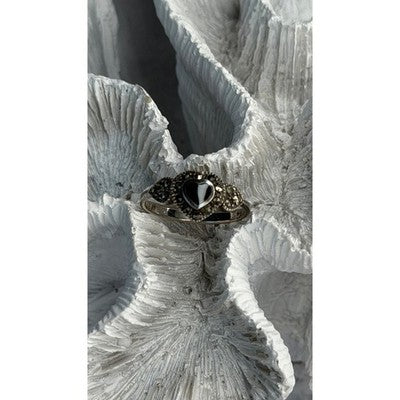 925 Sterling Silver Onyx & Marcasite Heart Ring Size 8