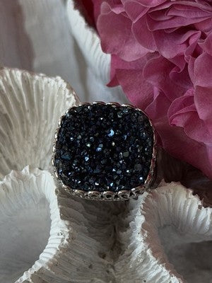 Beautiful 925 Sterling Silver Marcasite Ring Size 5