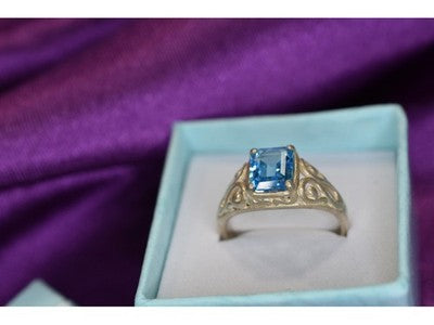 925 Sterling Silver Blue Topaz Openwork Ring Size 6.5