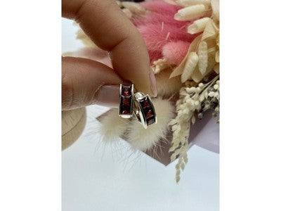 925 Sterling Silver Garnet Earrings